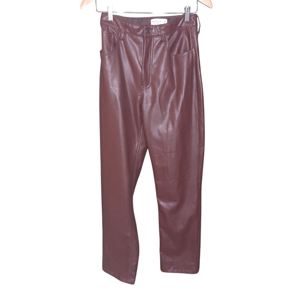 Abercrombie & Fitch The 90's Straight Ultra High Rise Brown Vegan Pants Size 6